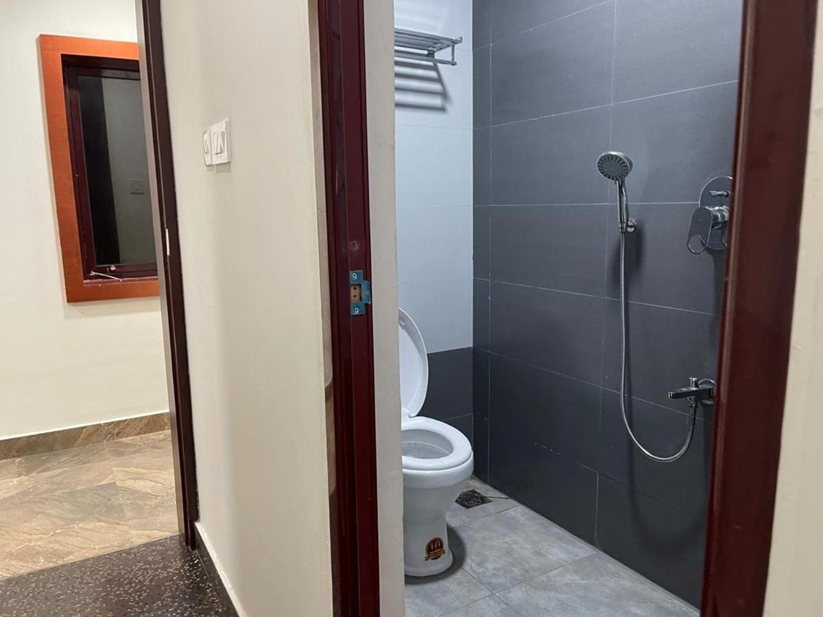 מלון Changanācheri Bassac Residency מראה חיצוני תמונה