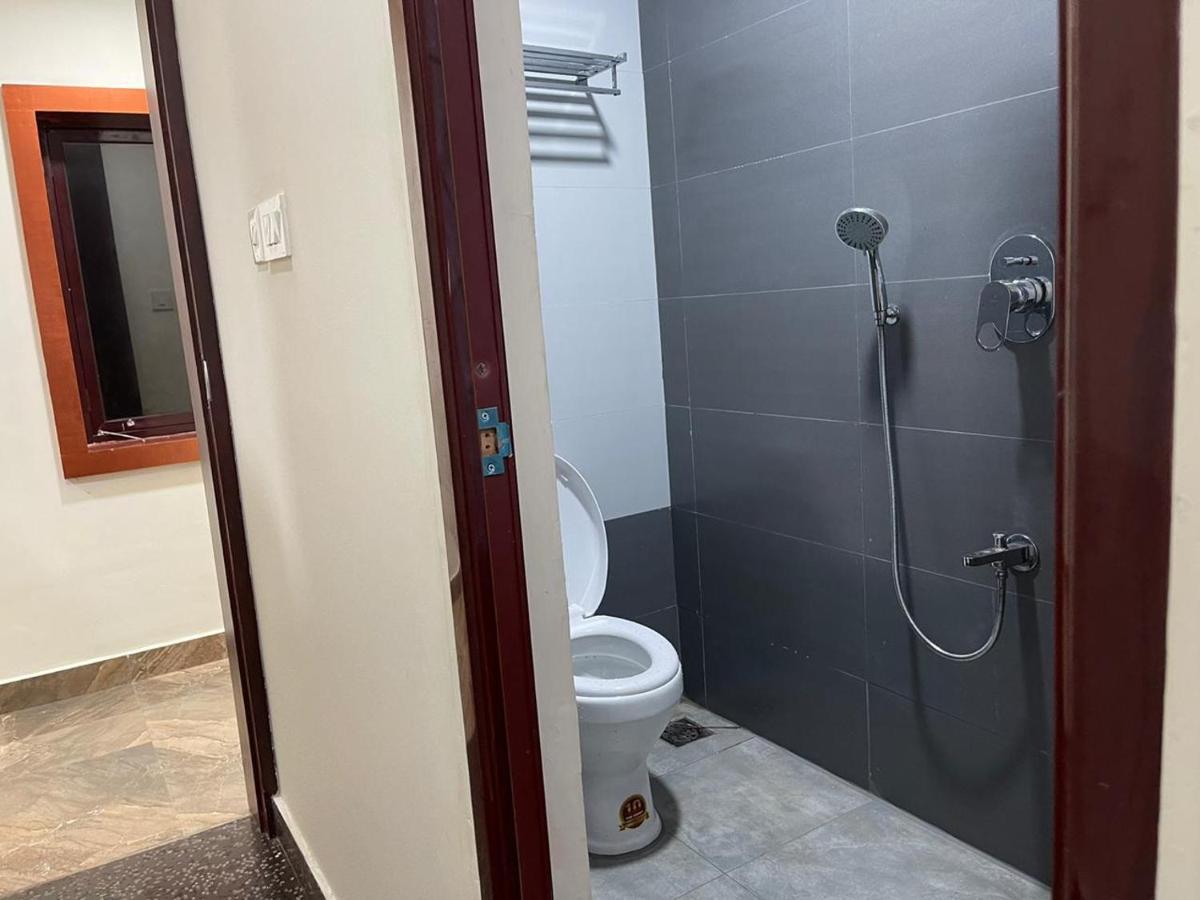 מלון Changanācheri Bassac Residency מראה חיצוני תמונה